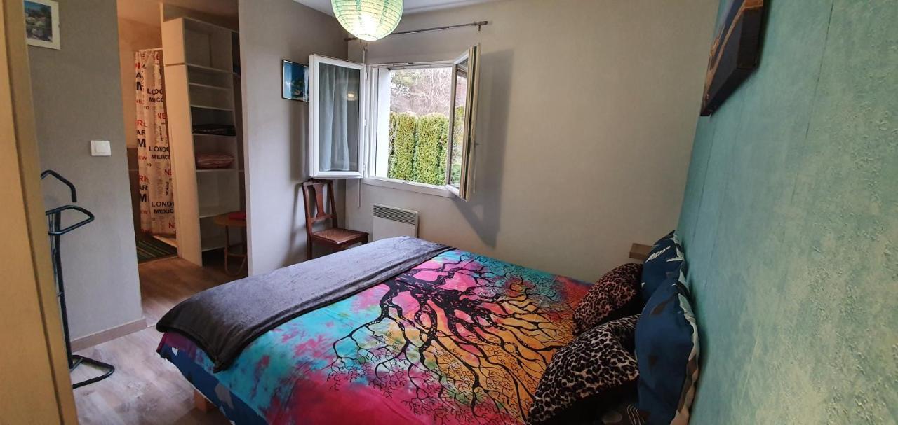 2 Vraies Chambres Privees Au Calme Dans Villa De Campagne Plain-Pied 105M2 Avec Piscine A Montfaucon Montfaucon  Eksteriør billede