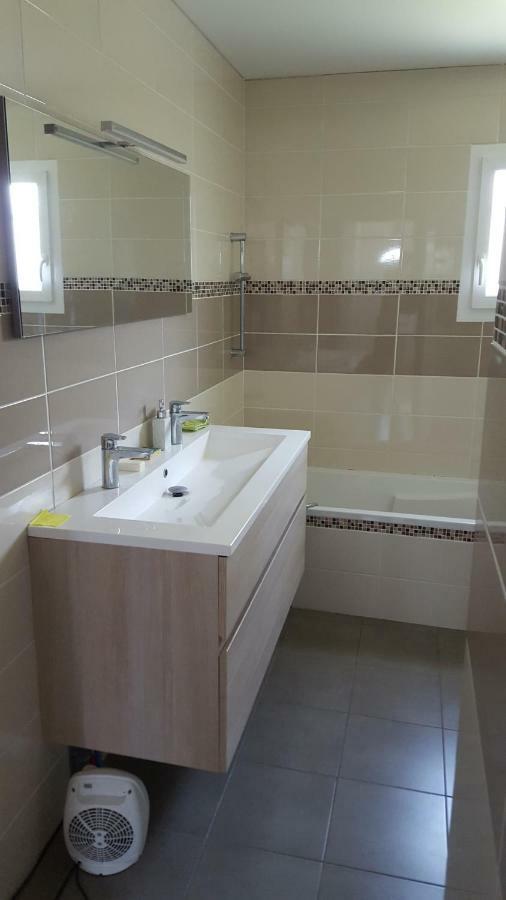 2 Vraies Chambres Privees Au Calme Dans Villa De Campagne Plain-Pied 105M2 Avec Piscine A Montfaucon Montfaucon  Eksteriør billede
